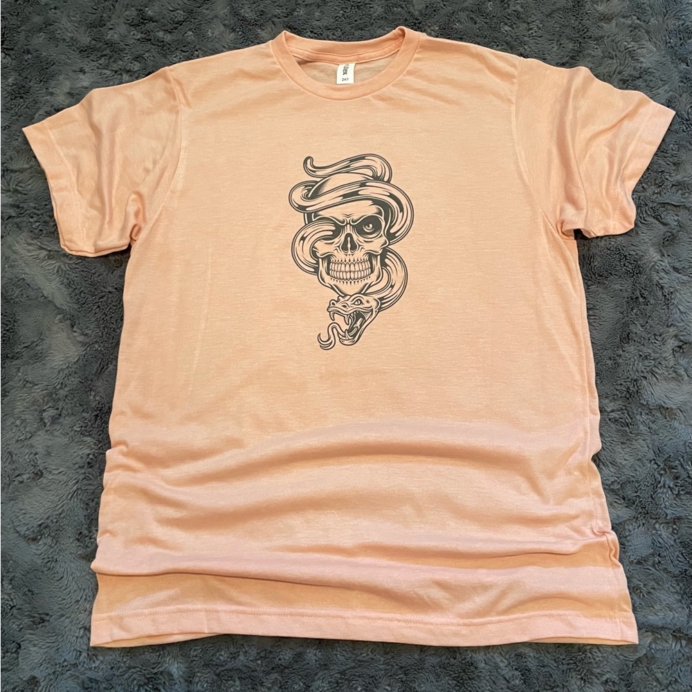 Peach “Snake Skull” Tee!